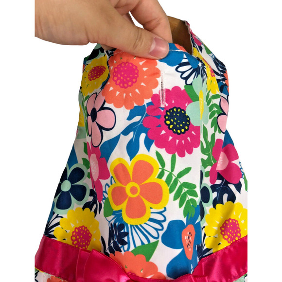 Vibrant Life Medium Dog Dress with Bow Beagle Standard Poodle Floral NEW - Picture 2 of 7